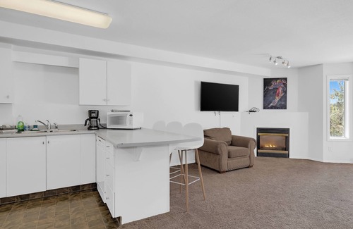 Big White Ski Resort Condo | Steps from Perfection run.