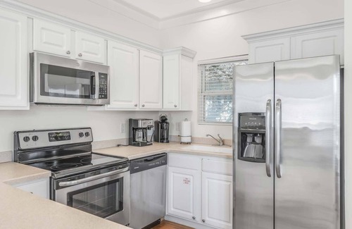 Seacrest House | Steps from Pool ! Walk or Bike to Beach! Stunning 3BR Home! ~ Turtle Crossing on