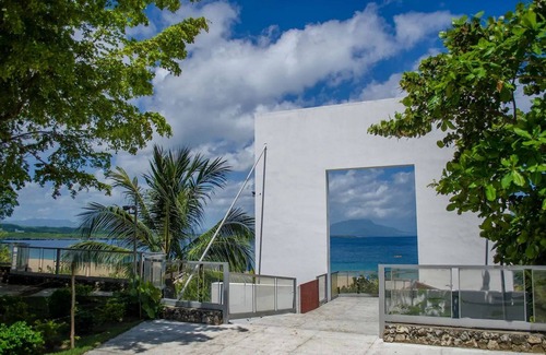 El Batey Apartment | Steps from Sandy Beach, Central 2BD Condo, Pool, Internet/Cable TV, AC, Balcony
