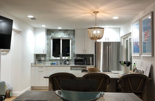 Ormond-by-the-Sea House | Steps From the Beach With Saltwater Heated Pool