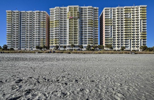 Crescent Beach Apartment | Steps to Beach Bay Watch Resort Studio