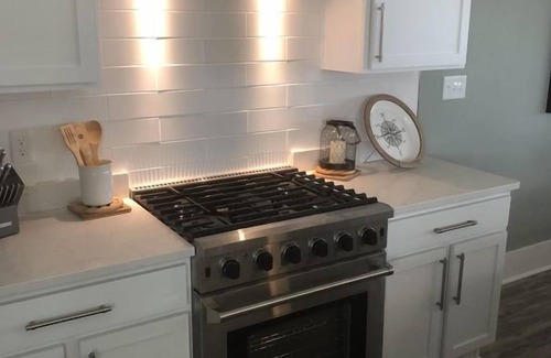 Nags Head House | Steps to Beach*Private Heated Pool*Elevator* Jennette's Pier
