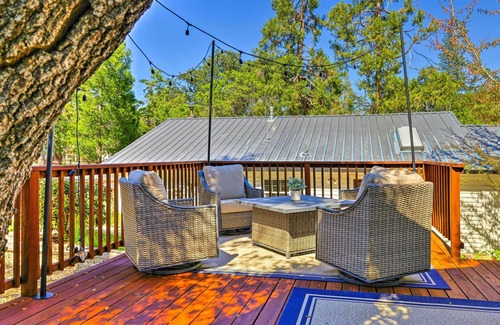 Murphys Cottage | Steps to Dtwn Murphys: Cottage w/Furnished Porch