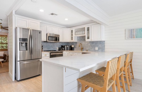 Summerplace House | Steps To Private Beach - East of A1A -Dog Friendly