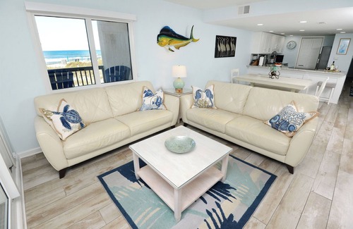 Sunnyside Condo | Steps to sand with wraparound gulf-front balcony