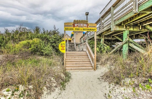 Myrtle Beach Apartment | Steps to Shore and Pool Myrtle Beach Resort Getaway