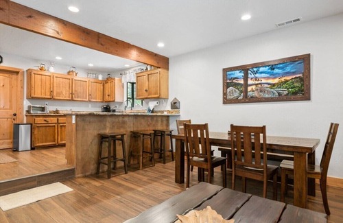 Summit Estates House | Steps to Summit! Indoor Spa. Fireplace. Nice Deck.