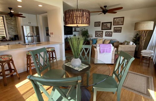 Wailua Condo | Steps to the Beach! Ocean Front Condo! 5 Star Views! Centrally Located!