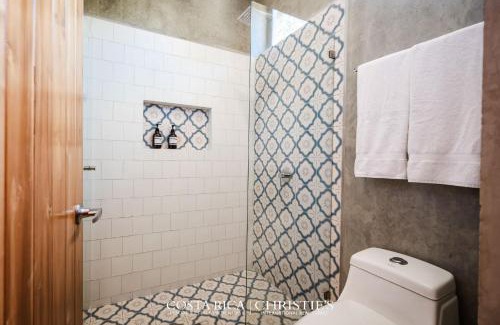 Playa Grande House | Steps to the Main Surf Break - 6 Bedroom Villa