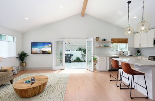 Silver Strand House | Steps To The Ocean - New 3 bed/2 bath Silver Strand Oasis 1 House from the Beach