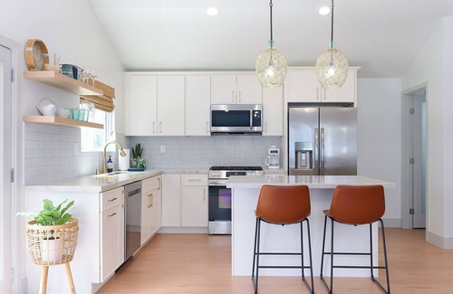 Silver Strand House | Steps To The Ocean - New 3 bed/2 bath Silver Strand Oasis 1 House from the Beach