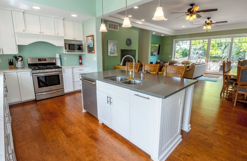 Michigan City House | Steps to the sand w/fenced yard & lake views