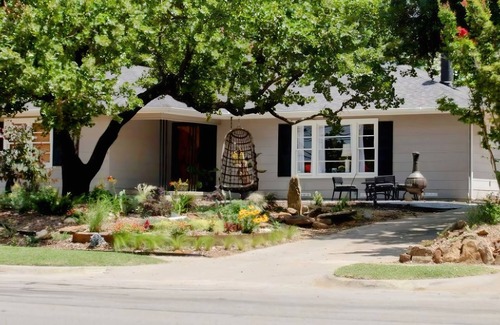 Denton House | Steps to UNT - Art-Filled Mid-Century Retreat w/Patios & Firelight