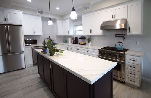 Silver Strand House | Steps2Beach: Game Room, Roof Deck & Firepit, Ensuite BRs, Family & Pet Friendly
