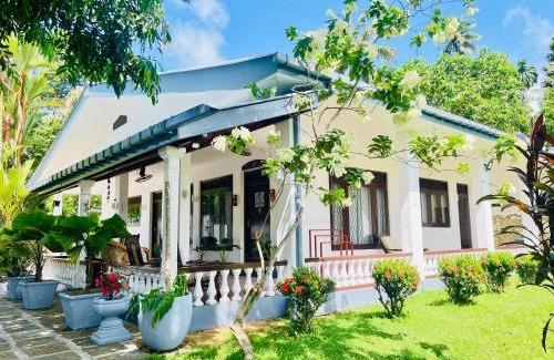 Hikkaduwa Villa | Sterrling Villa