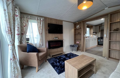 St. Andrews Cottage | Stewarts Resort Lodge 54 - a lodge that sleeps 4 guests in 2 bedrooms