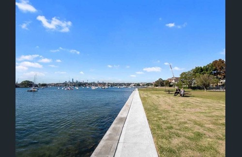 Drummoyne Apartment | STG72 - waterfront 2 bedroom unit - Drummoyne