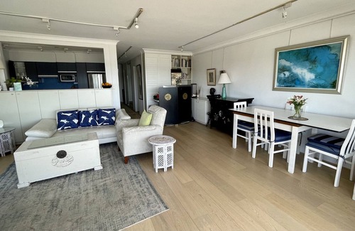 Drummoyne Apartment | STG72 - waterfront 2 bedroom unit - Drummoyne