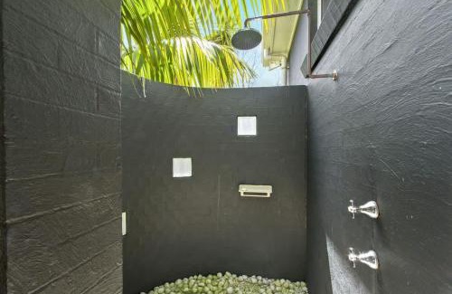Manyana House | Sticks by the Sea - pet-friendly coastal home