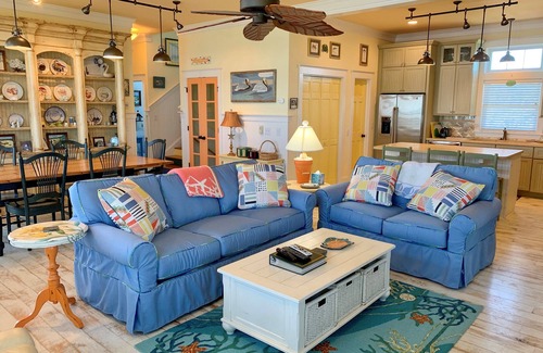 Ocracoke House | Still Point: Luxurious, spacious, exceptional waterfront home.