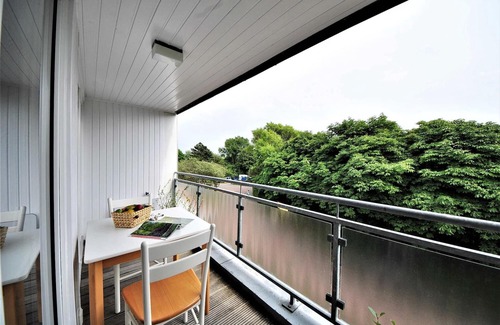 Wangerooge Apartment | Stilvolle Ferienwohnung mit Zwei Sonnigen, Überdachten Balkonen in Strandnähe