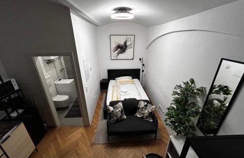 Stuwerviertel Apartment | Stilvolles Studio neben der U-Bahn