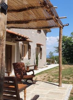 Serravalle Pistoiese Apartment | Stirpe nel Bosco - Fiocco