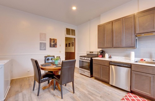Benton Park Apartment | STL Apartment: Close to Downtown!