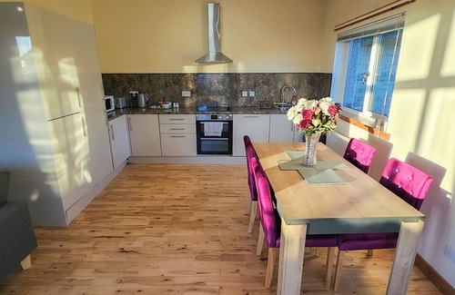 Arniston House | Stobhill 2 Bedroom House W/sofa bed - Gorebridge