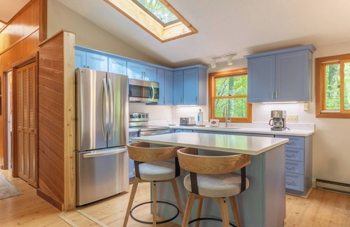 Covert House | Stolen Day - located in the desirable rustic gated resort community - Pet Friendly!