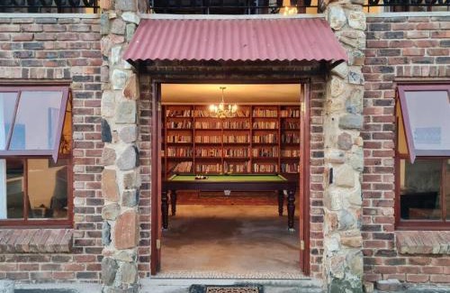 Dullstroom House | Stone Castle, Dullstroom Country Estate
