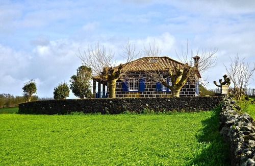 Ribeira Grande Cottage | Stone Cottage - Beautiful Views Sea /Mountain - Near the Beach