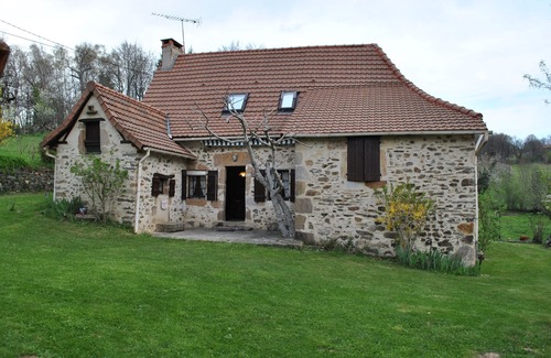 Espeyroux House | Stone country house 126 m² 3 bedrooms