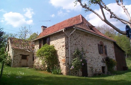 Espeyroux House | Stone country house 126 m² 3 bedrooms
