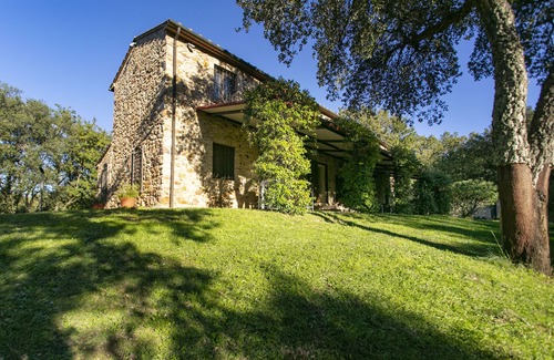 Gavorrano House | Stone farmhouse with pool and park a few minutes from the sea