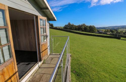 Holmfirth House | Stone & Fleece Cottage