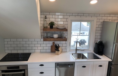 Stone Harbor Condo | Stone Harbor 1-Bedroom Condo.Steps from 96th St & the Beach! w/L2 EV Charger