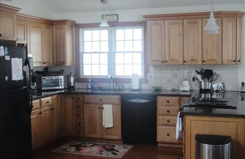 Stone Harbor House | Stone Harbor, Gorgeous 4th from Beach 5 B/R Home.Oversized Pool, Spa & Golfcart.