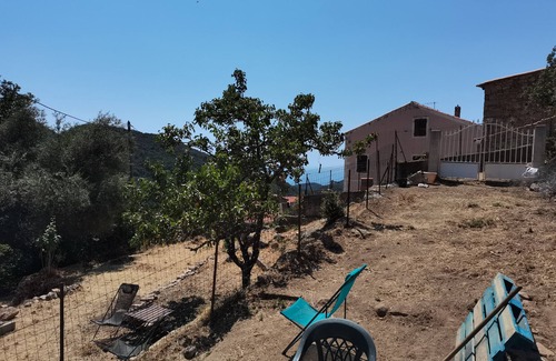 Renno House | Stone house in a Corsican village 10 km from the beach.