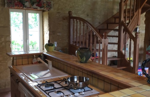 Coux-et-Bigaroque-Mouzens House | STONE HOUSE WITH OPEN VIEW AND SWIMMING POOL