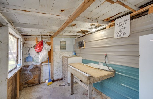 Stone Lake Cabin | Stone Lake Cabin w/Private Deck & Fire Pit!