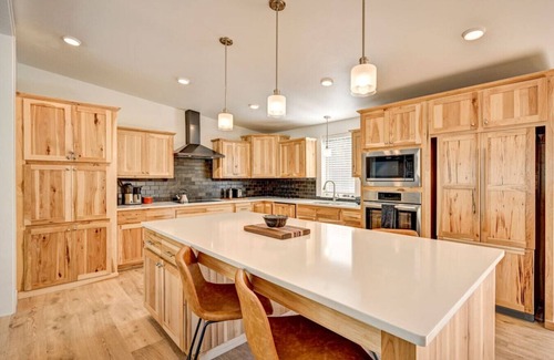 Nathrop Apartment | Stone`s Throw Retreat