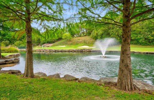 Branson West Apartment | StoneBridge Village Resort