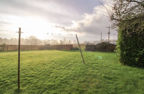 Penrith Cottage | Stonefold Cottage Newbiggin - a cottage that sleeps 3 guests in 2 bedrooms