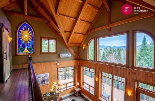 Stoneham-et-Tewkesbury Ski Chalet | Stoneham's St-Évasion - 25 min from Qc, SPA for 9