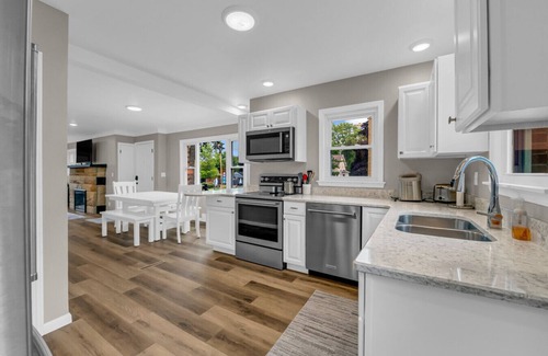 Port Austin Apartment | StoneHaven on Lake Street — Port Austin