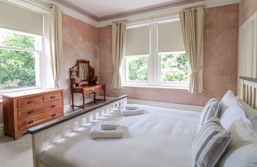 Westward Ho Cottage | STONELEIGH, pet friendly, with a garden in Bideford