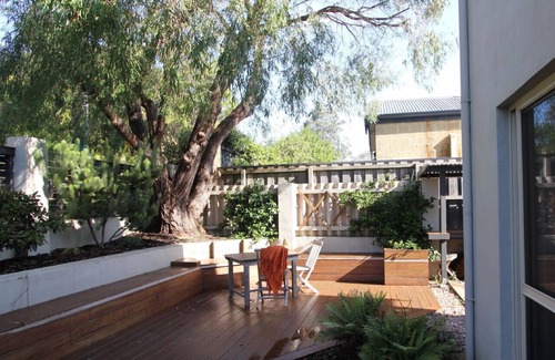 Margaret River Apartment | Stones Throw | Centre Of Town | Walk To Trails