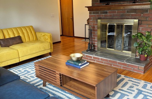 Mystic House | Stones Throw - Seaport 2Min walk