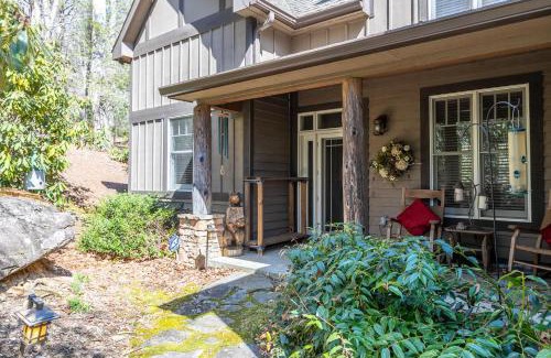 Foscoe House | Stoney Brook Cottage at Echota